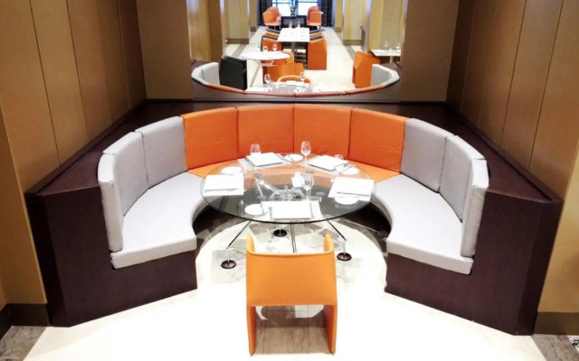 Krystal Palace Douala