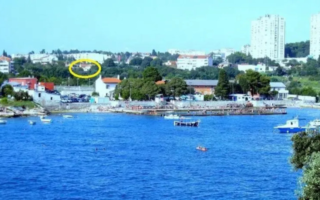 Apartment Mornar