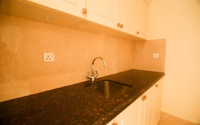 Lux BnB 4BDR Penthouse Jumeirah Beach Residence