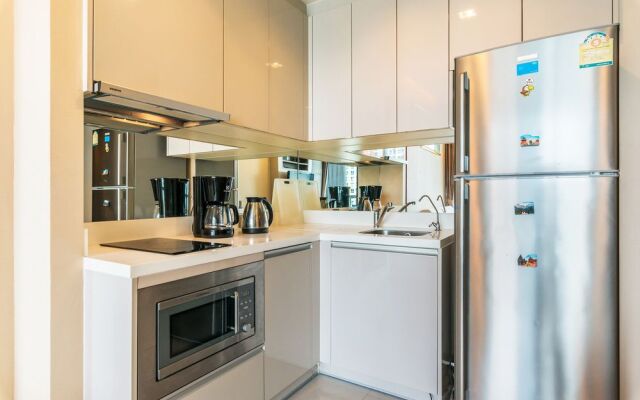 The Address Sathorn By Favstay