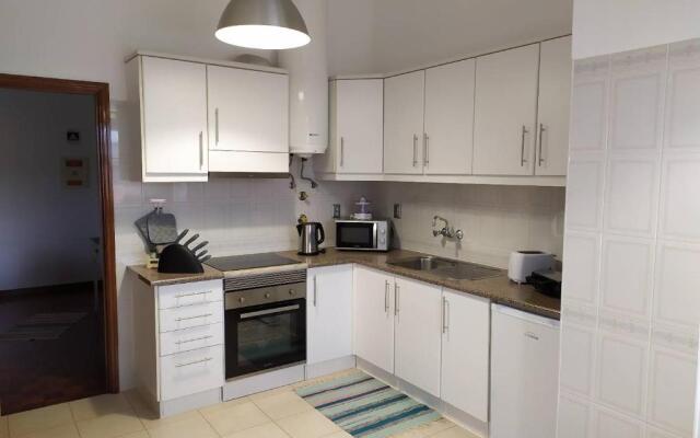 Margarida House - Stone Apartment