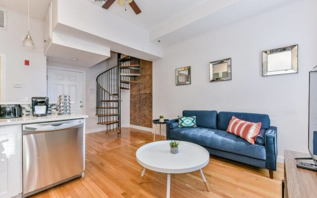 Beautiful 2br/2ba in South End by Domio