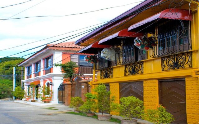 Casa Rica Hotel