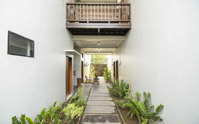 Super OYO 2417 Panen House