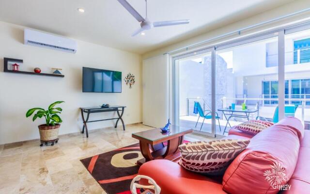 Estrella Del Mar - One Bedroom Suite 102 by Skyrun