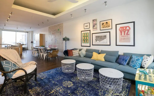Applewood Suites - The Ossington Loft