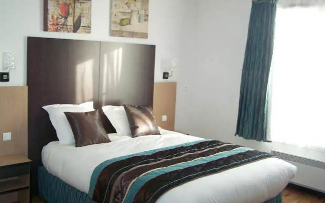 Brit Hotel Confort La Tour Blanche