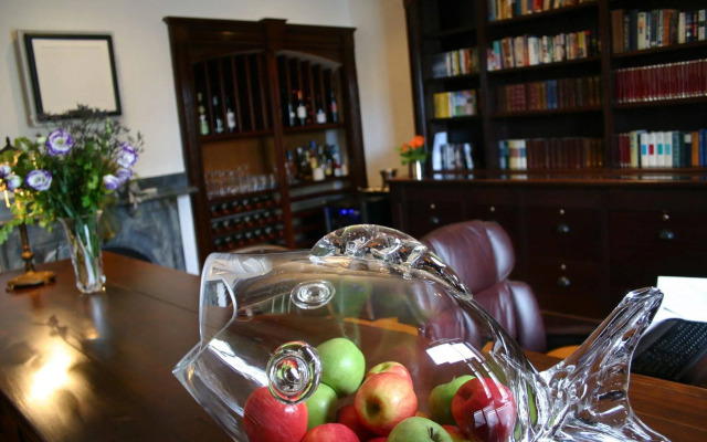 The Mariner King Inn