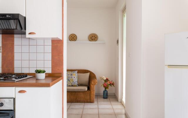 White Sea by Wonderful Italy - Villetta Tiana