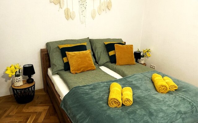 Green House apartment