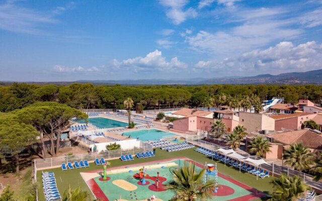 Parc Saint James Oasis Village