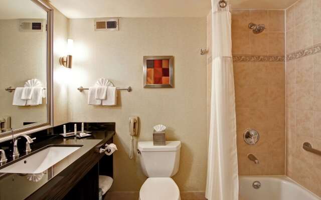 DoubleTree by Hilton Hotel Pleasanton at the Club