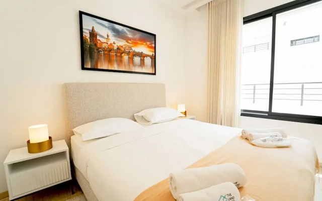 New Central and Luxury In Jardin de Carthage
