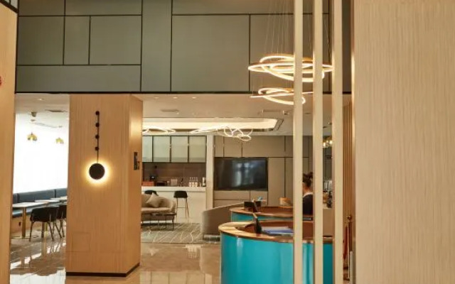 Wuhan Bilang Jia Hotel (Optics Valley Financial Gangbei Subway Station)