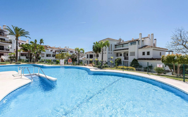 Stay U-nique Apartments Haya