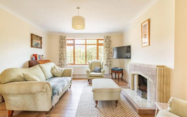 Host Stay Welsford House