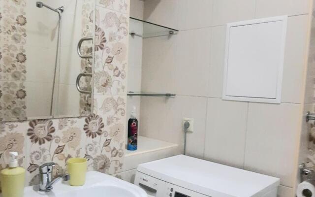 Apartments on Malinovsky street 76b/87a