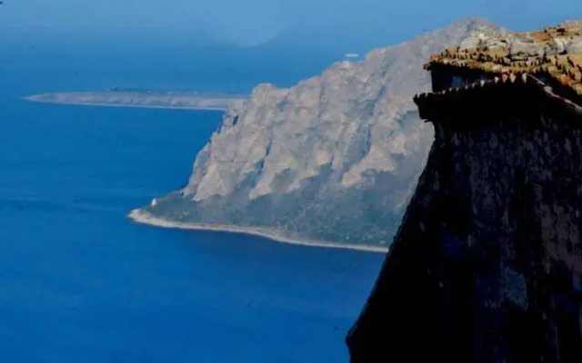 Erice 10 Sleeps House