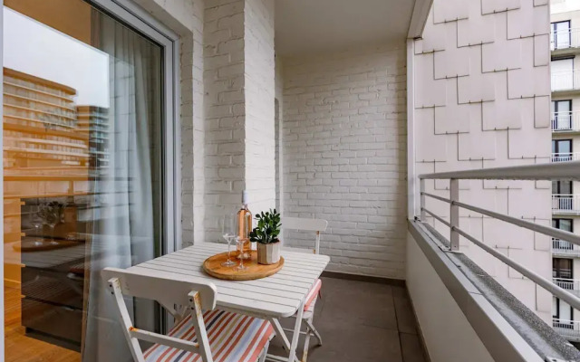 Sea View Apartment With Parking
