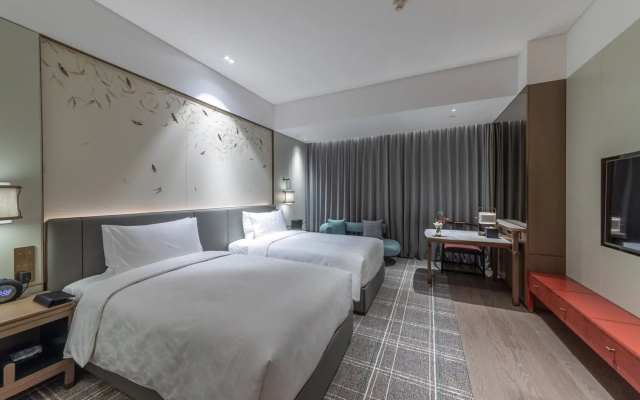 HUALUXE Xi an Chanba by IHG