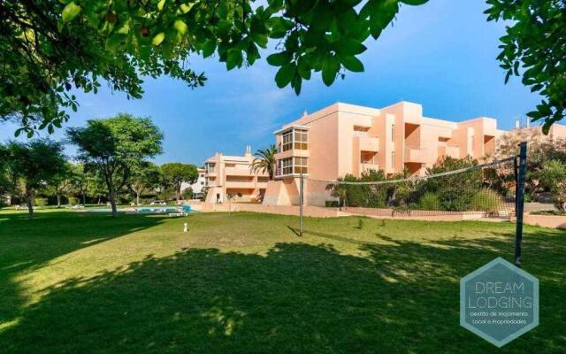 Clube do Lago E4 - Dream Lodging