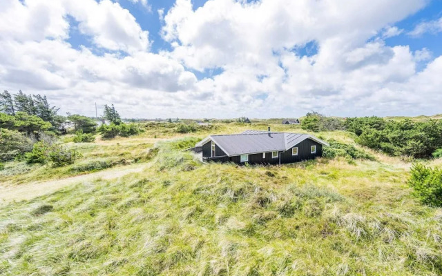 5 Person Holiday Home in Oksbol