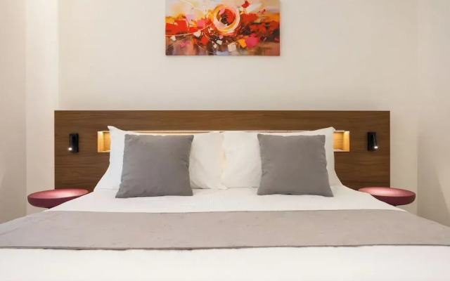 Nora's Suites