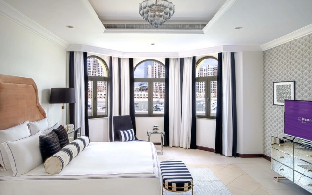 The Palm Jumeirah Villas by Dream Inn