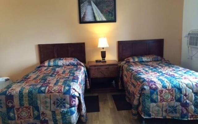 Carleton Motel & Coffee Shop