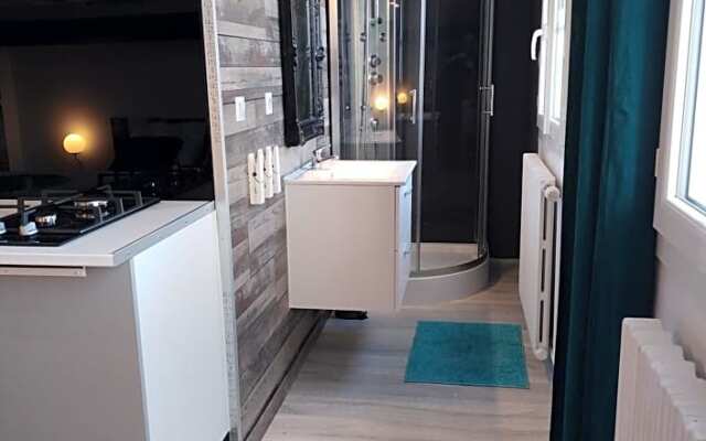 Studio et chambres d'hôtes les nuits de Gesnes