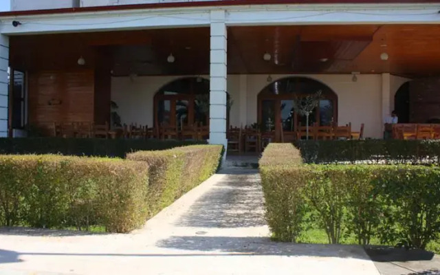 Guesthouse Familja