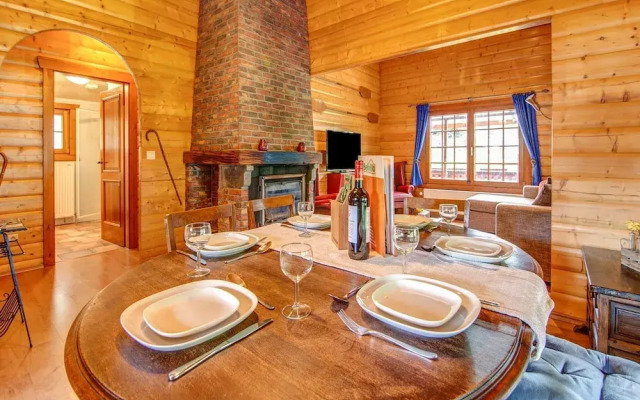 Vintage Chalet in Sougné-Remouchamps near Ardennes Forest
