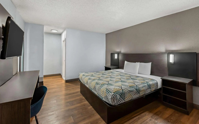 Motel 6 Lester, PA - Philadelphia Airport