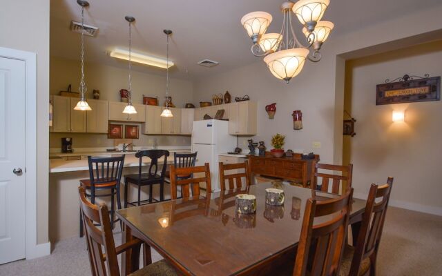 Four Seasons 4 Bedroom Apartment