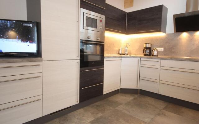 Apartment in Kirchberg in Tyrol With Bergblick