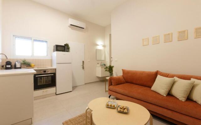 AirTLV - HaHagmon Apartments