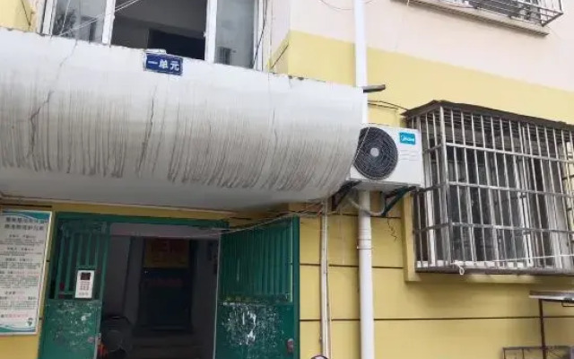 Tiantian Accommodation (Wuhan Business School)