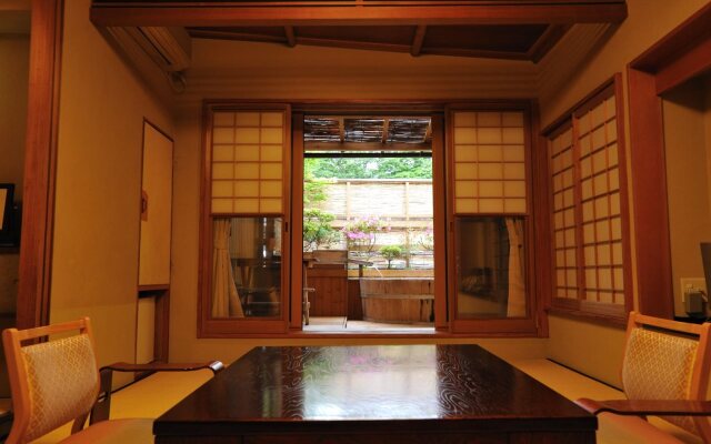 Shibu Onsen Kokuya