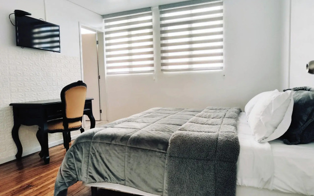 Hotel Muros Quito