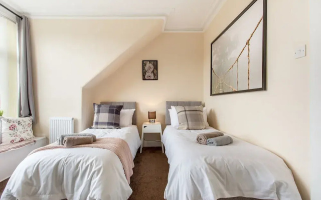 Lomond Serviced Apartments-Hydro House