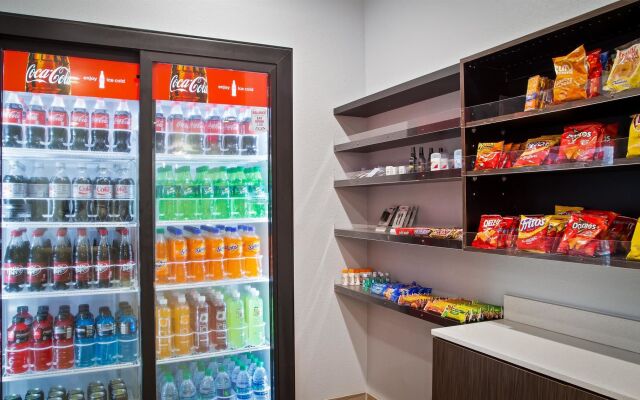 Best Western Plus Buda Austin Inn & Suites