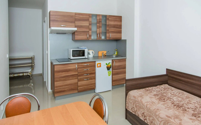 Madonna Apartments