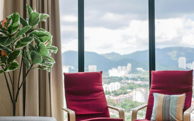 Violet@Beacon#7pax#2carpark#KomtarView