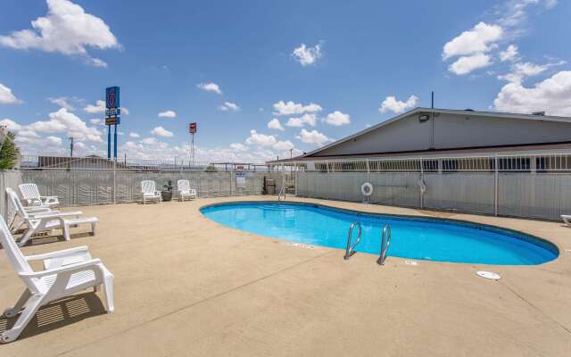 Motel 6-Lordsburg, NM