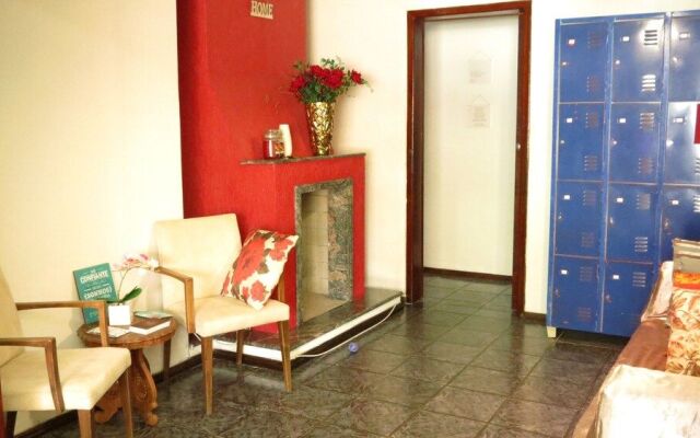 Little Hostel BC
