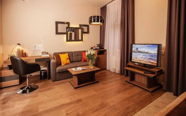 Отель Senator Maidan