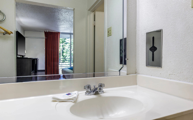 Motel 6 Dumfries, VA