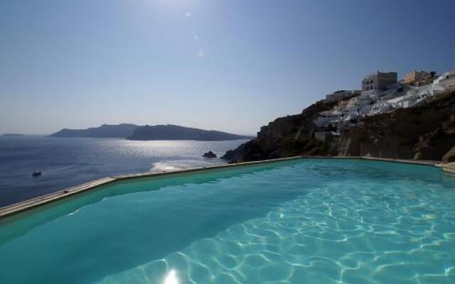 Nostos Apartments