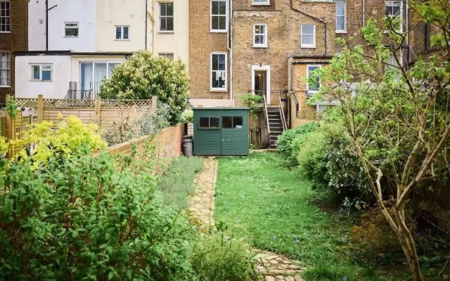 The Earl's Court Hideout - Lovely 4bdr House With Garden