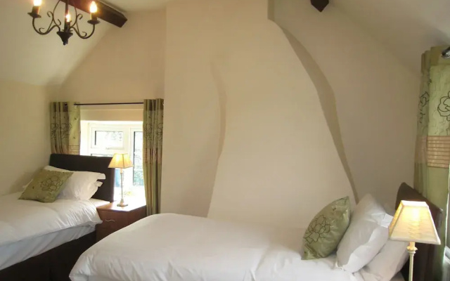 Macbeth Cottage